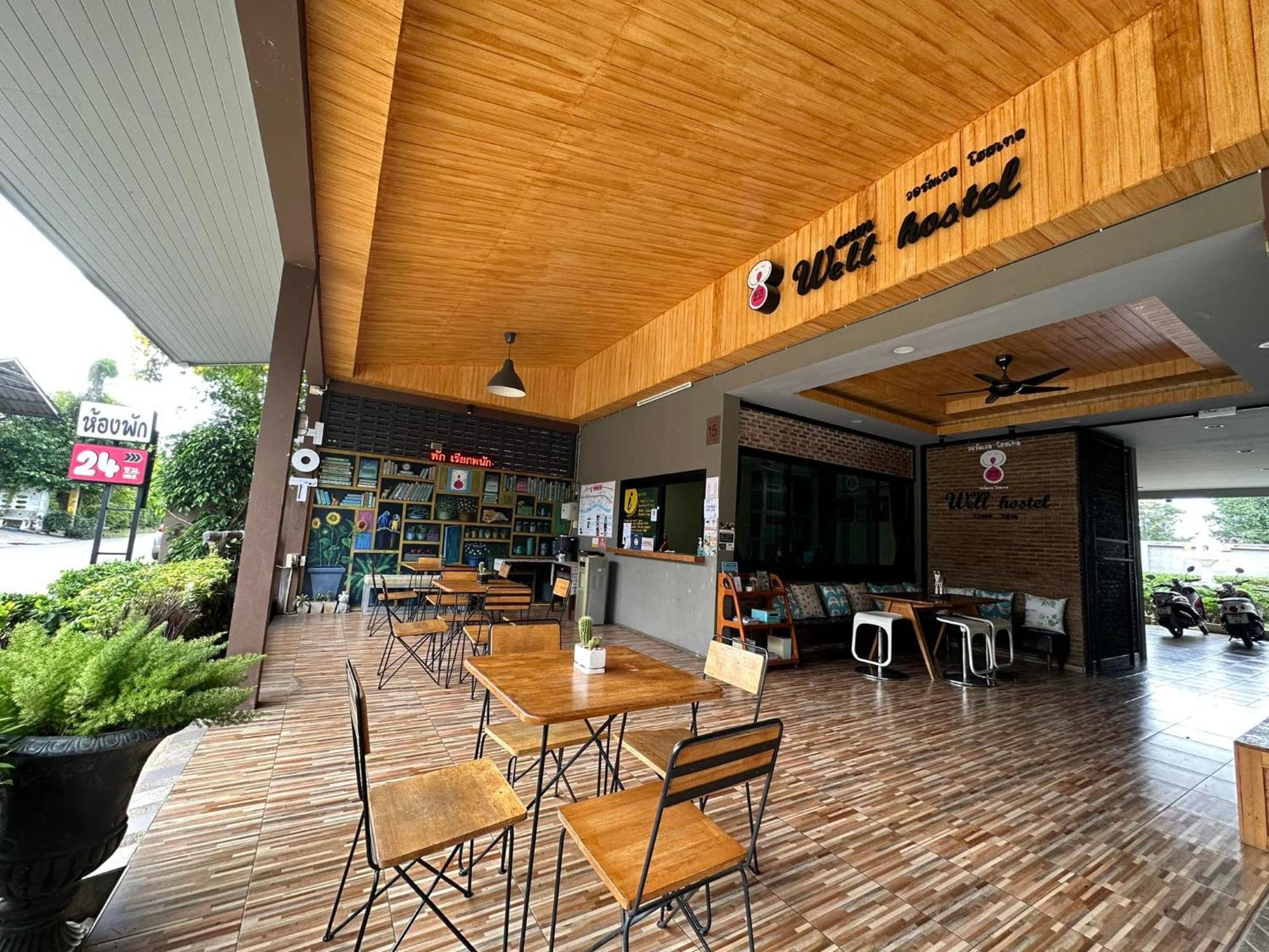 Warmwell Hostel Ban Chuk Kum Exterior photo